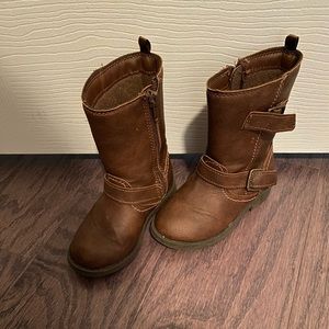 Tall boots toddler size 7 Carter’s